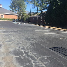 Sealcoating John's Creek Parkway in Suwannee, GA 0